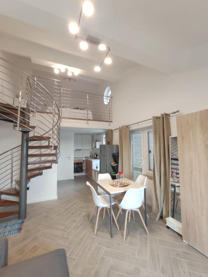Apartmani Begic 1 I 2 Barbat na Rabu Zewnętrze zdjęcie